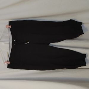 Black Women's Drawstring Capri Pants